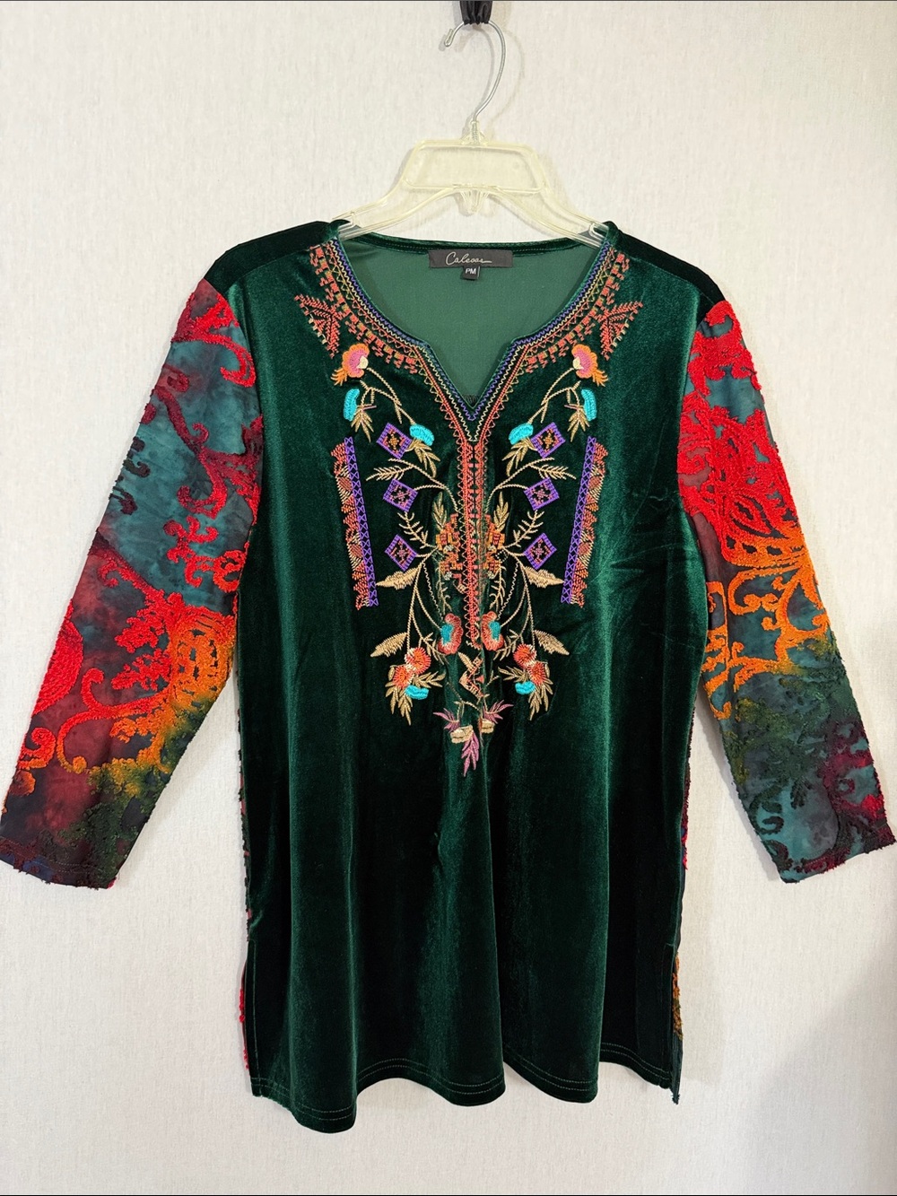 Caleooa  Emerald Green Velvet Tunic Multicolor Embroidery Burnout  3/4 sleeves